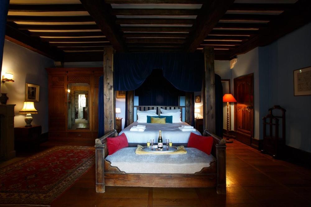 Вилла Chateau Du Raysse Cazoules Экстерьер фото